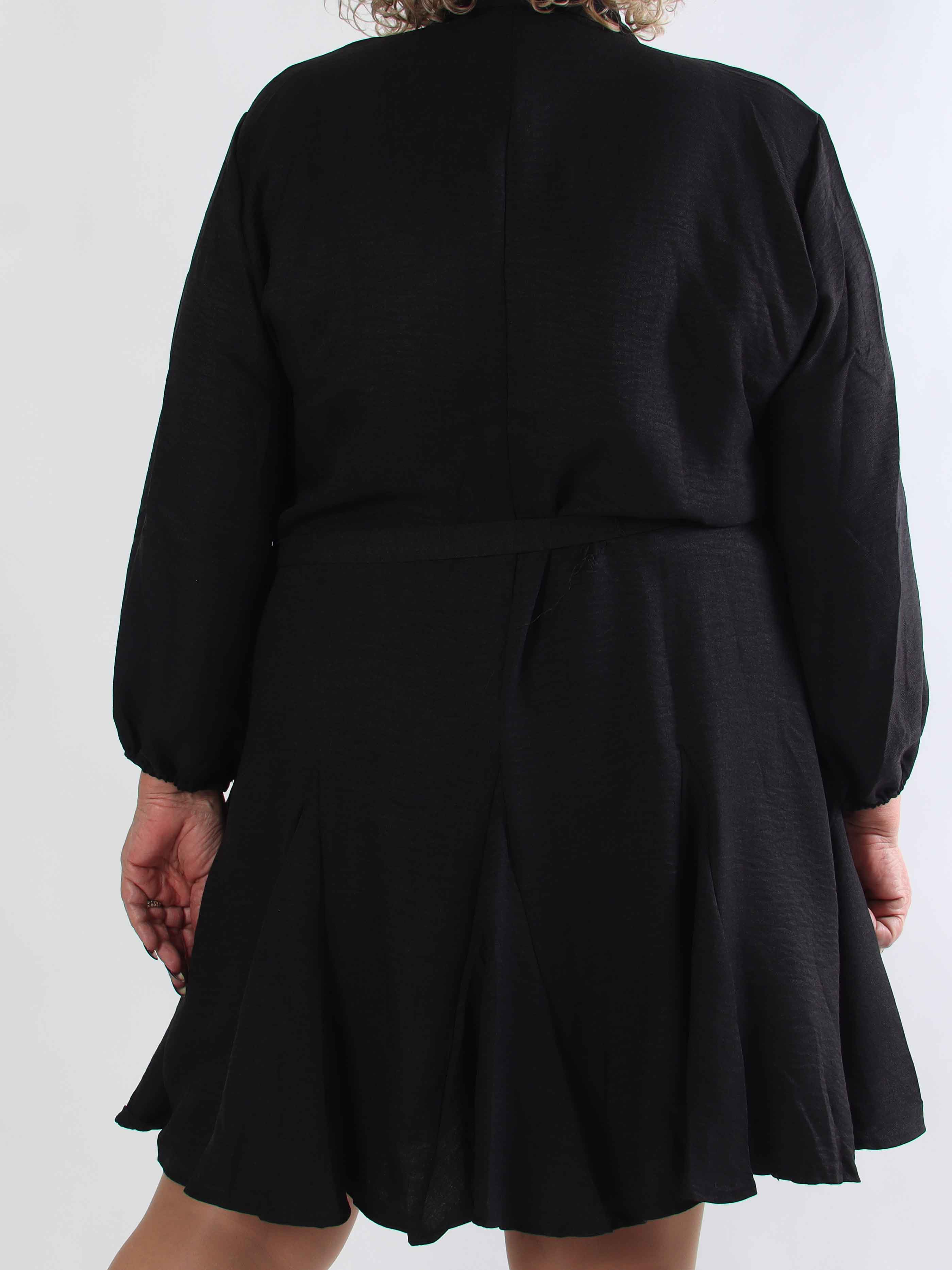 Pil - Sød skjortekjole med flæsekant forneden